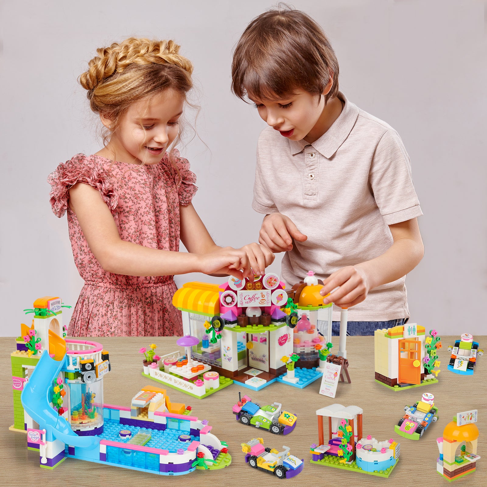 Exercise N Play Coffee Shop & Water Park 2 IN 1 Blocks Bricks - 1140 Pcs